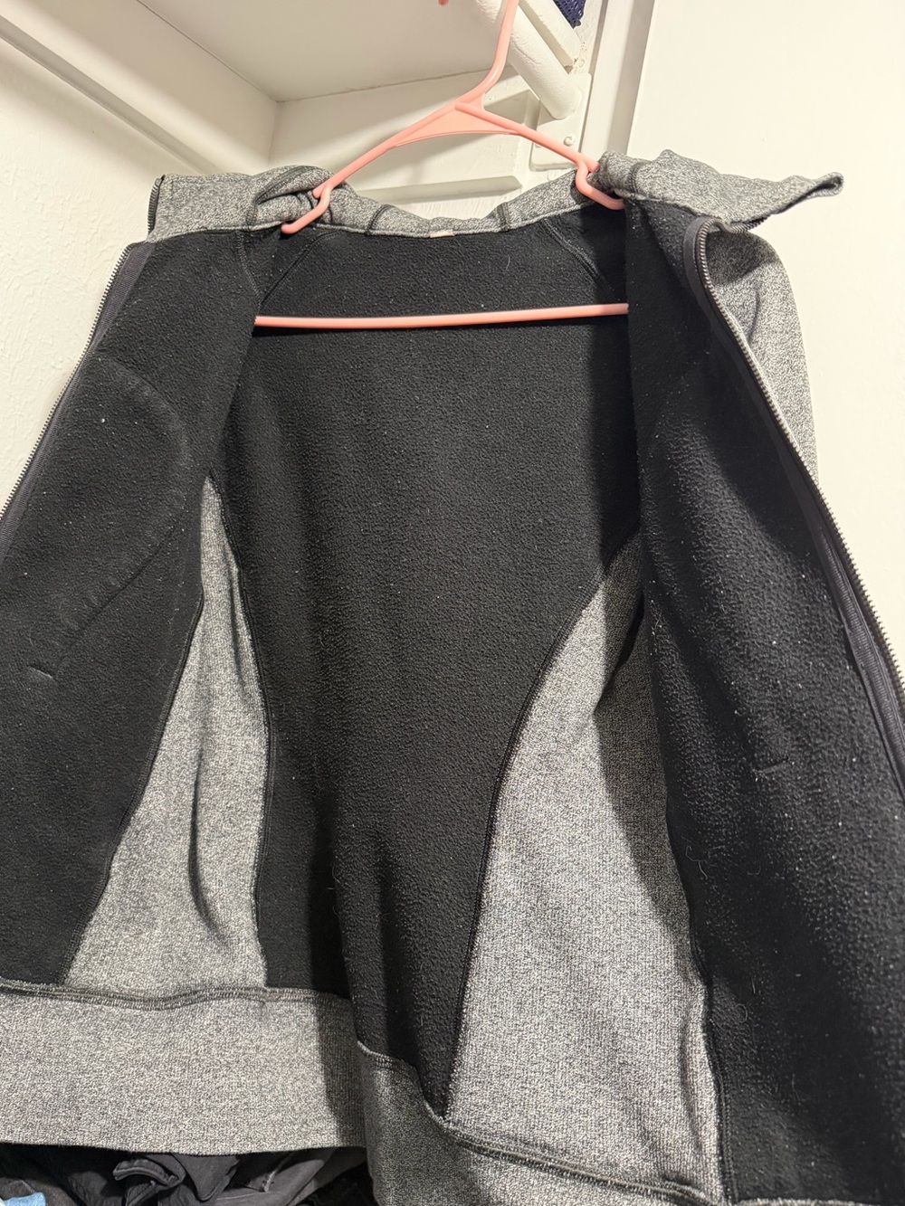 Lululemon Gray Scuba Zip-Up Hoodie - Picture 4 of 4